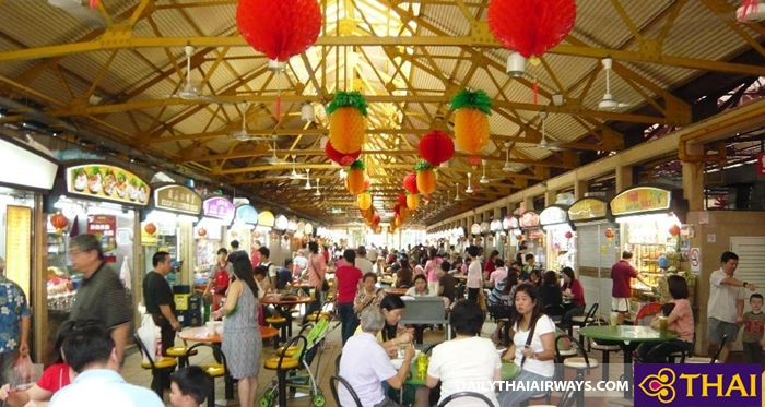 Đến Singapore nhớ dùng bữa ở các quán ăn tập thể.